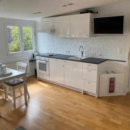 Dg Mit Separatem Eingang Nahe Dusseldorf * Meerbusch